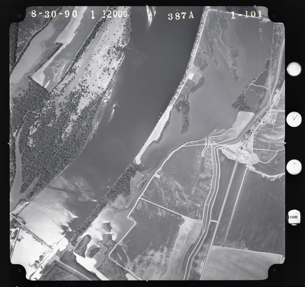 081124.105 -  .387A.1