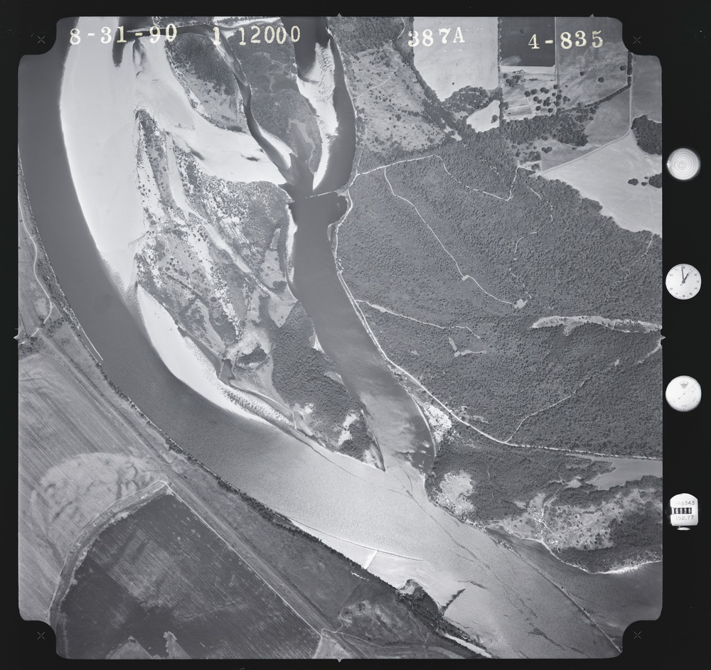 081145.136 -  .387A.4