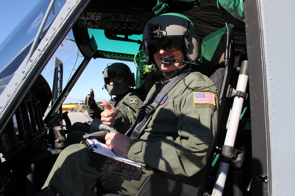 AETC commander visits 23rd FTS at Fort Rucker