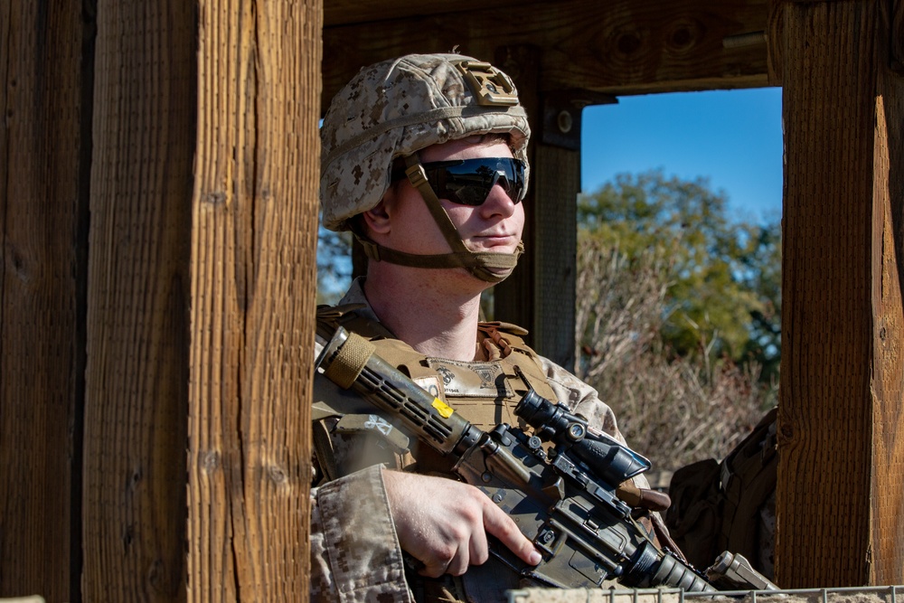 Combat Logistics Battalion 5 Set Up A COC At Fort Hunter Liggett