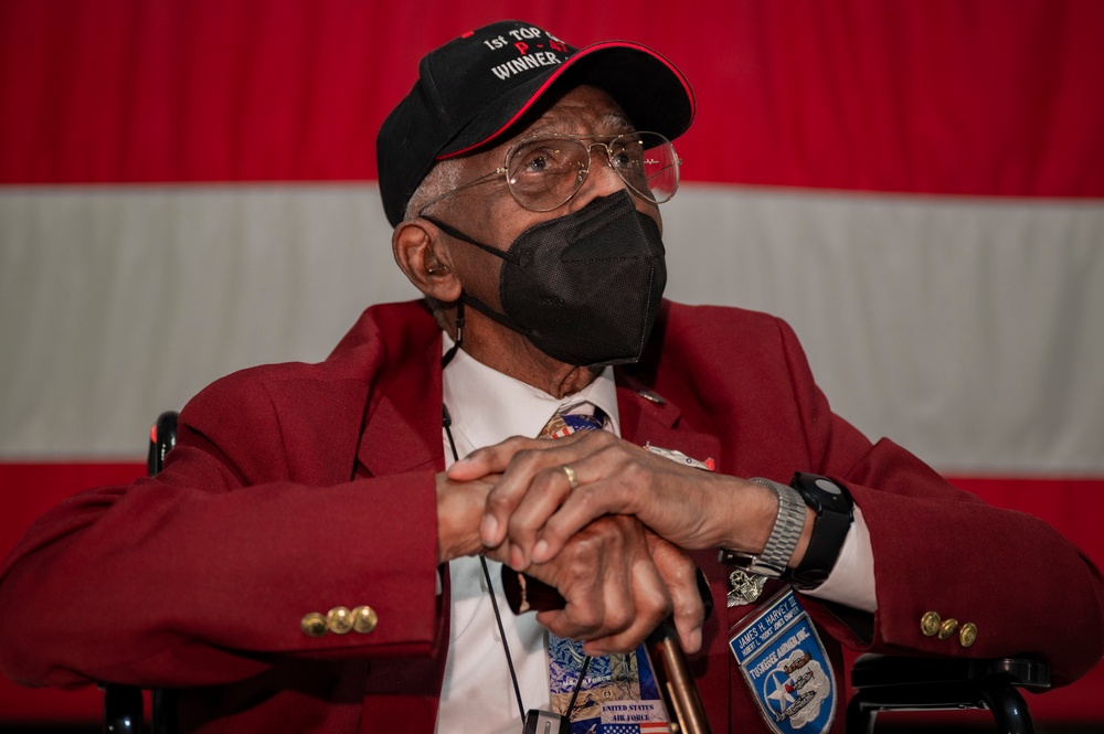 ‘Mission Accomplished’ – Tuskegee Airmen recognized for 1949 Top Gun Victory