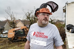 Steve Alby Volunteers with Team Rubicon