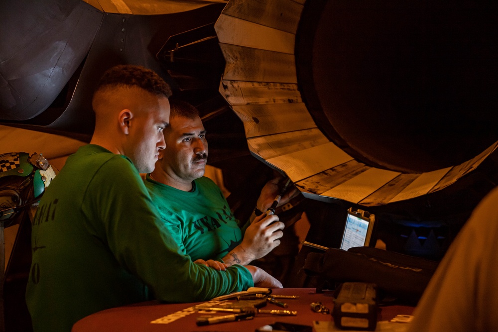 USS Carl Vinson (CVN 70) Conducts Hangar Bay Operations in 7th Fleet