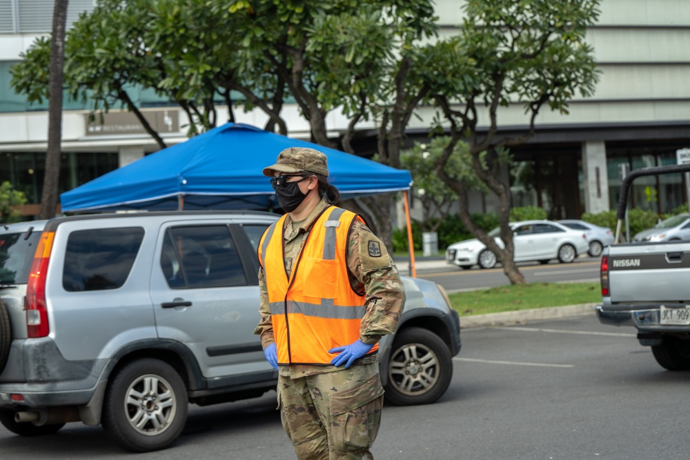 Hawaii National Guard Task Force Medical provides COVID-19 test site support