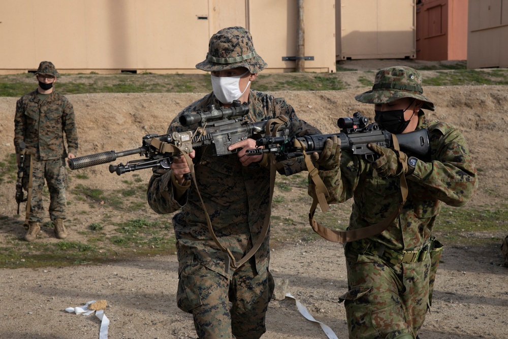 Iron Fist 2022: US Marines, Japan Ground Self-Defense Force soldiers conduct house-clearing drills