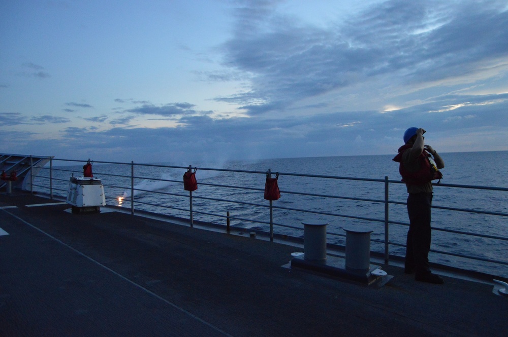 USS Lake Champlain sails the Sulu Sea