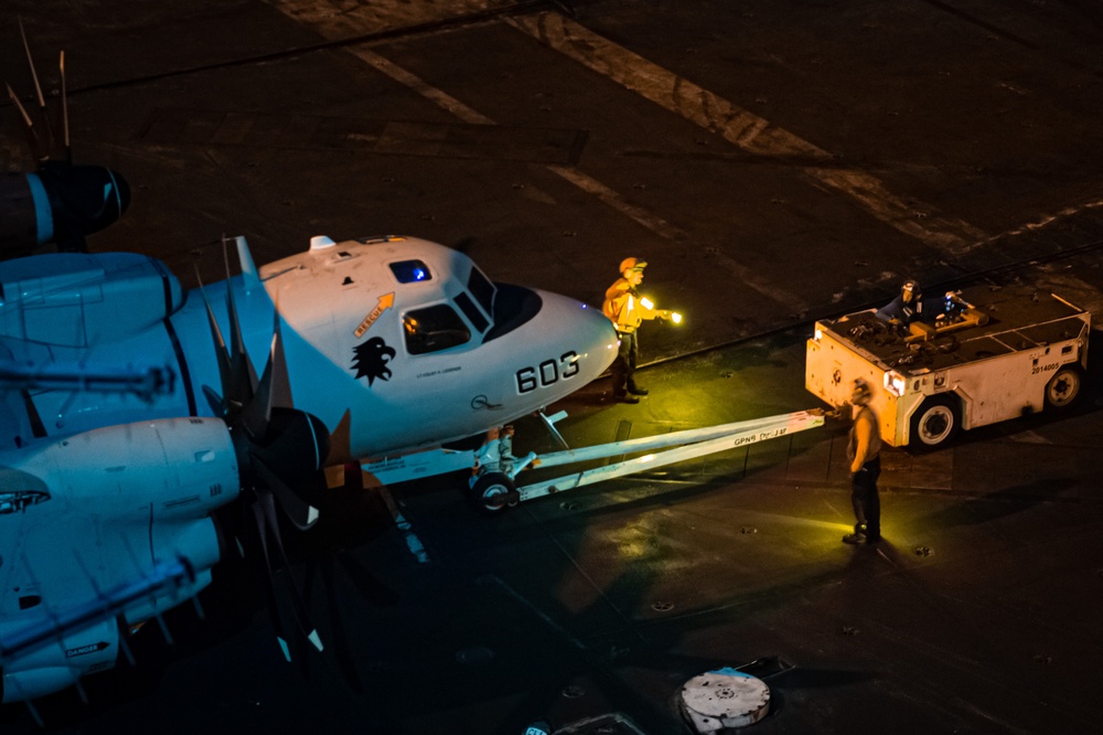 USS Carl Vinson (CVN 70) Conducts Night-Time Operations