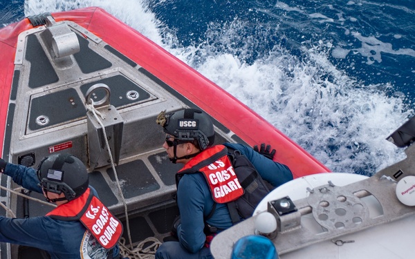 USCGC Stratton crew conduct OTH boat training