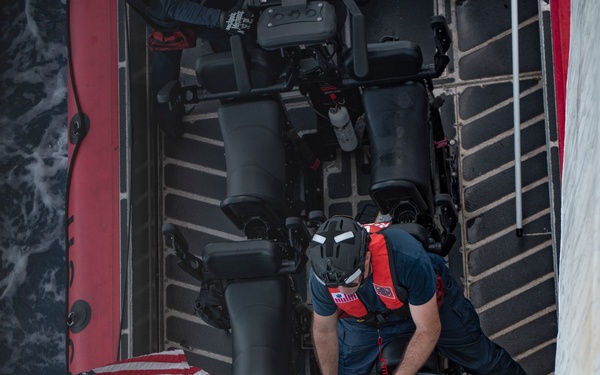 USCGC Stratton crew conduct OTH boat training
