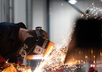 Flightline Ice Breaking Apparatus: 354th FW’s ‘groundbreaking’ snow removal innovation