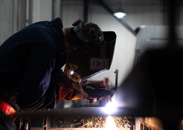 Flightline Ice Breaking Apparatus: 354th FW’s ‘groundbreaking’ snow removal innovation