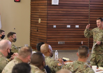 1st is Cavalry Division Leaders Discuss Fighting and Winning on Modern Battlefield 