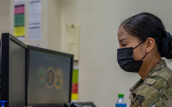 386th AEW Finance Customer Service supports financial readiness