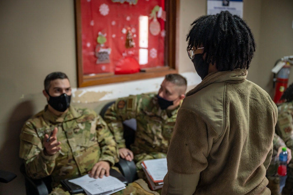 386th AEW Finance Customer Service supports financial readiness