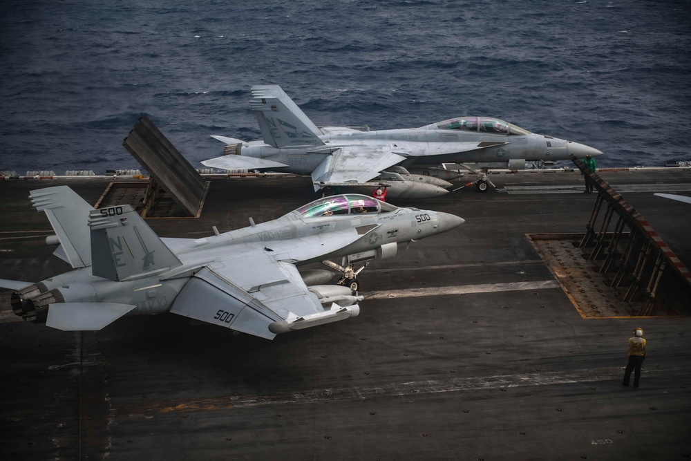 USS Carl Vinson (CVN 70) Conducts Flight Operations in South China Sea