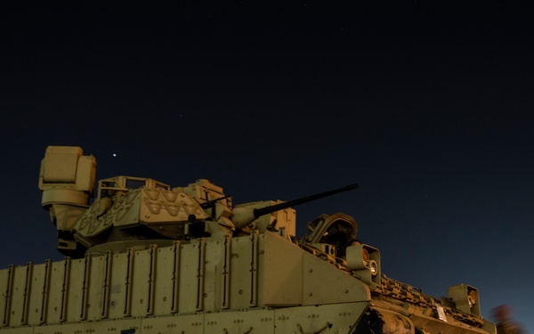 816th EAS moves munitions