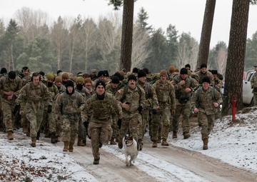 Battle Group Poland soldiers earn Norwegian Foot March Badge