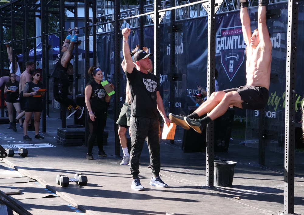 U.S. Army Warrior Fitness Team competes in Wodapalooza 2022