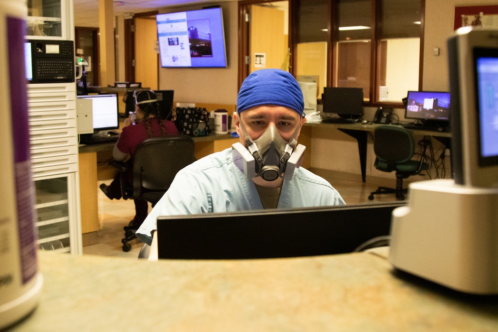 U.S. Air Force military medical team reinforces overwhelmed Yuma Regional Medical Center