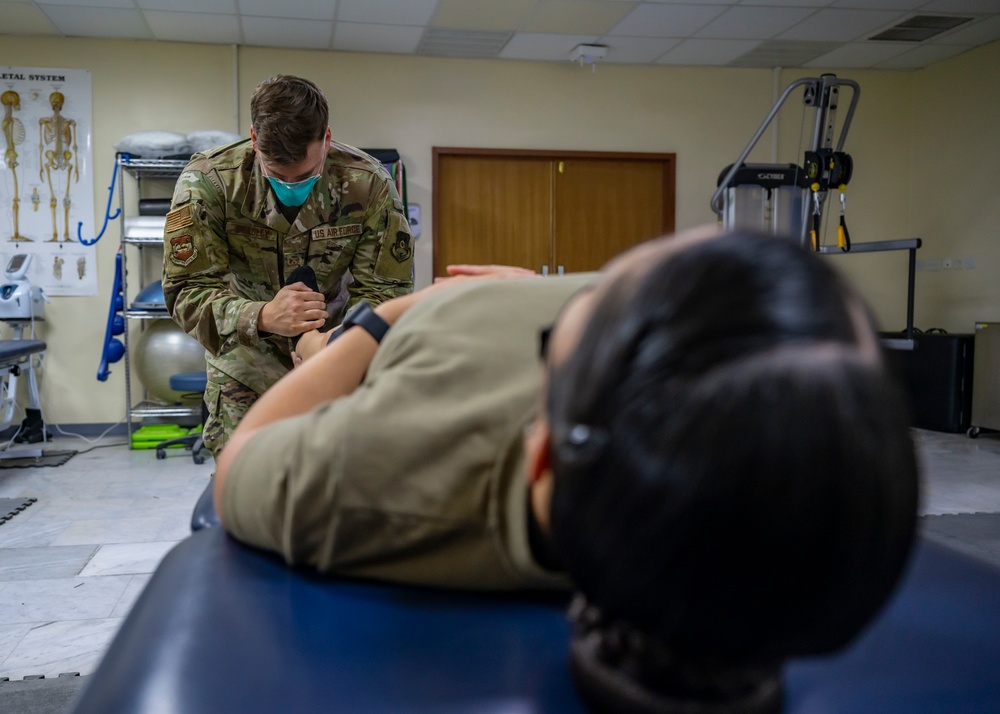ASAB physical therapists support fit to fight