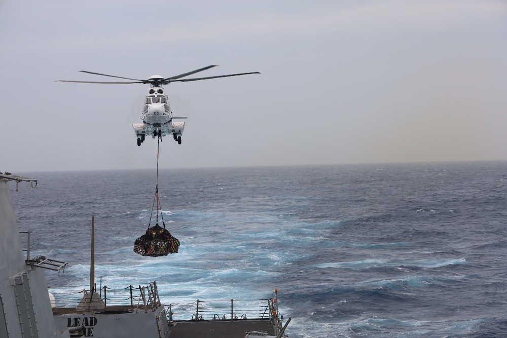 USS Michael Murphy stocks up in the South China Sea