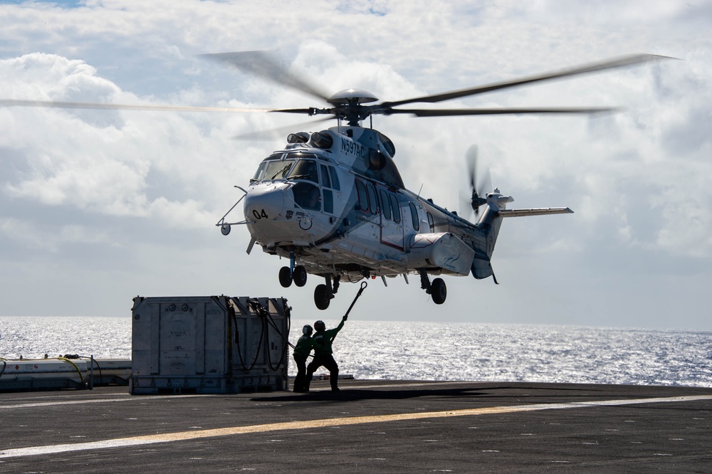 USS Carl Vinson (CVN 70) Participates in Replenishment-At-Sea with USNS Matthew Perry (T-AKE 9)