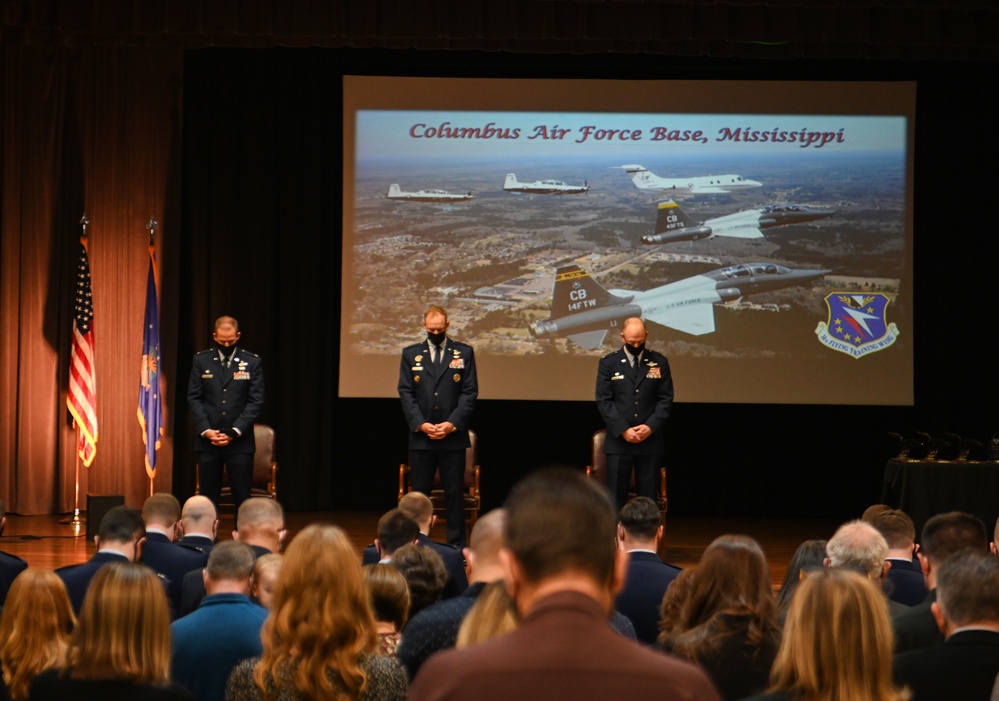 Class 22-04 graduates, earns their wings