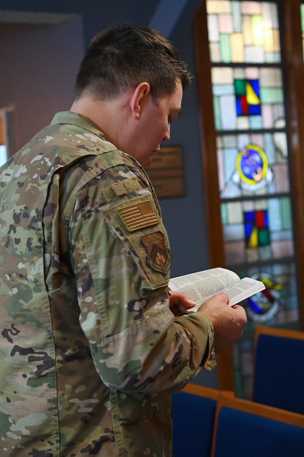 Wing chaplains pass the stole