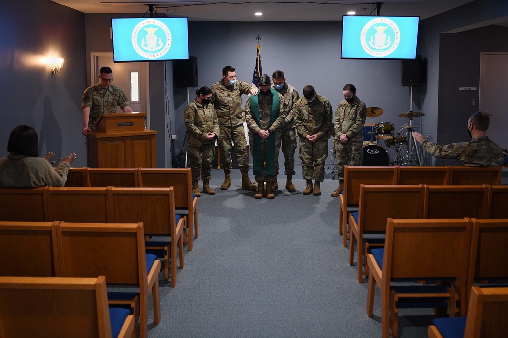 Wing chaplains pass the stole