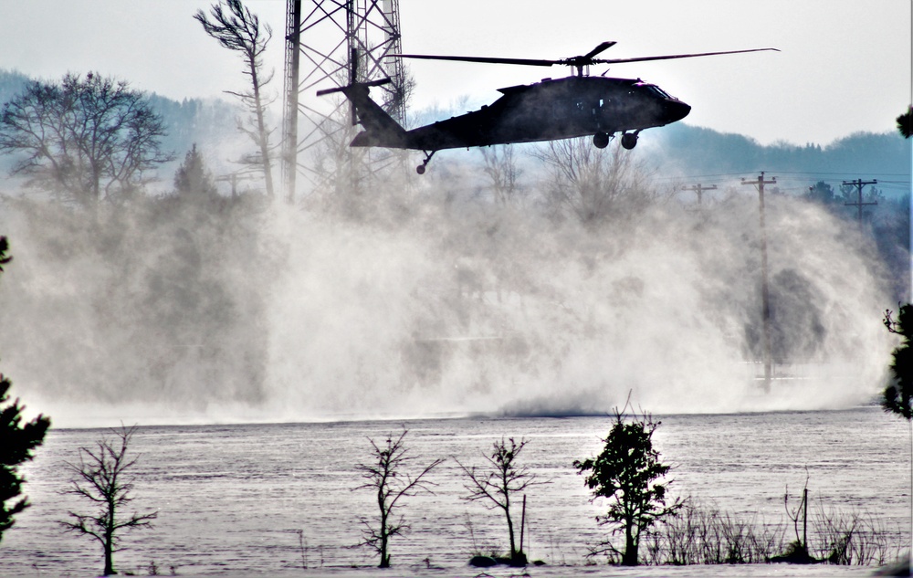 Wisconsin National Guard’s 1st Battalion, 147th Aviation Regiment operates Black Hawks at Fort McCoy