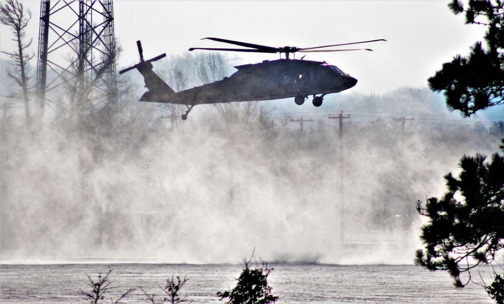 Wisconsin National Guard’s 1st Battalion, 147th Aviation Regiment operates Black Hawks at Fort McCoy