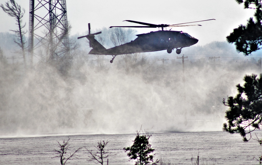 Wisconsin National Guard’s 1st Battalion, 147th Aviation Regiment operates Black Hawks at Fort McCoy