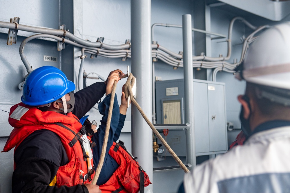 USS America (LHA 6) Conducts Small Boat Operations
