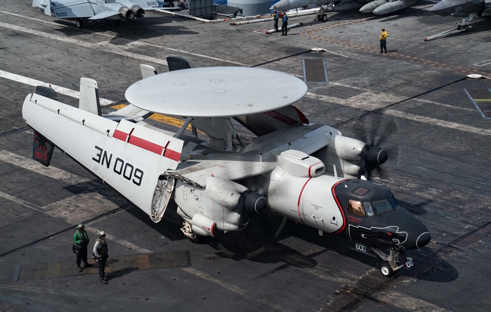 USS Carl Vinson conducts flight operations in the Philippine Sea