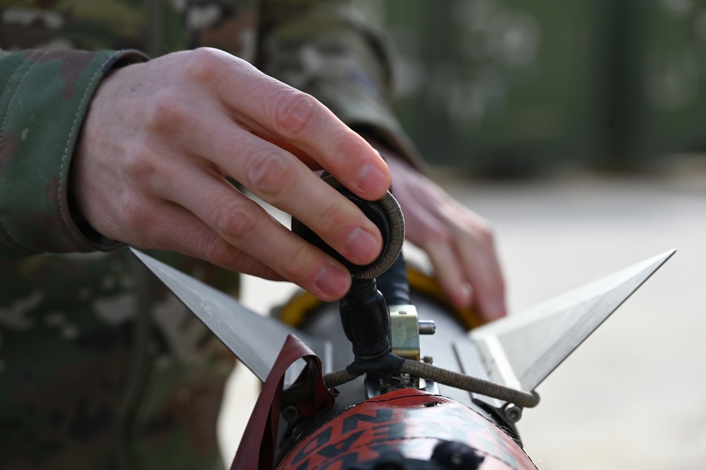 332nd AEW Ammo flight AIM(-9X) high