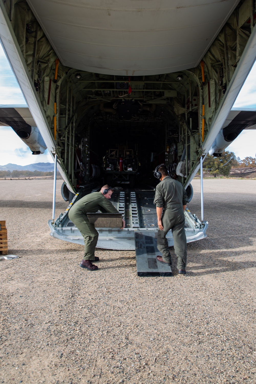 U.S. Marines and Sailors with Marine Wing Support Squadron 373 set up for a FARP during Steel Knight 22