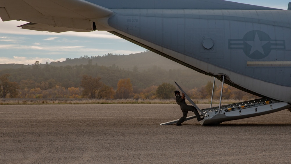 U.S. Marines and Sailors with Marine Wing Support Squadron 373 set up for a FARP during Steel Knight 22