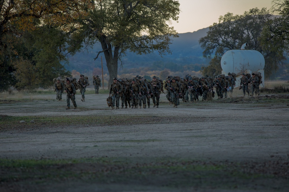 U.S. Marines and Sailors with 1st Marine Division conduct Combat Operations Center operations during Steel Knight 22