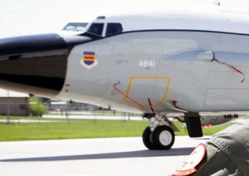 Air Force Medical Student Called to Work as Translator for Afghan Evacuees