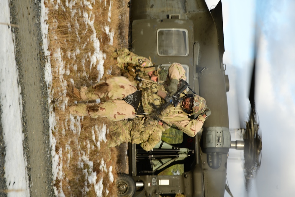 Comanche Troop conducts Air Assault Raids