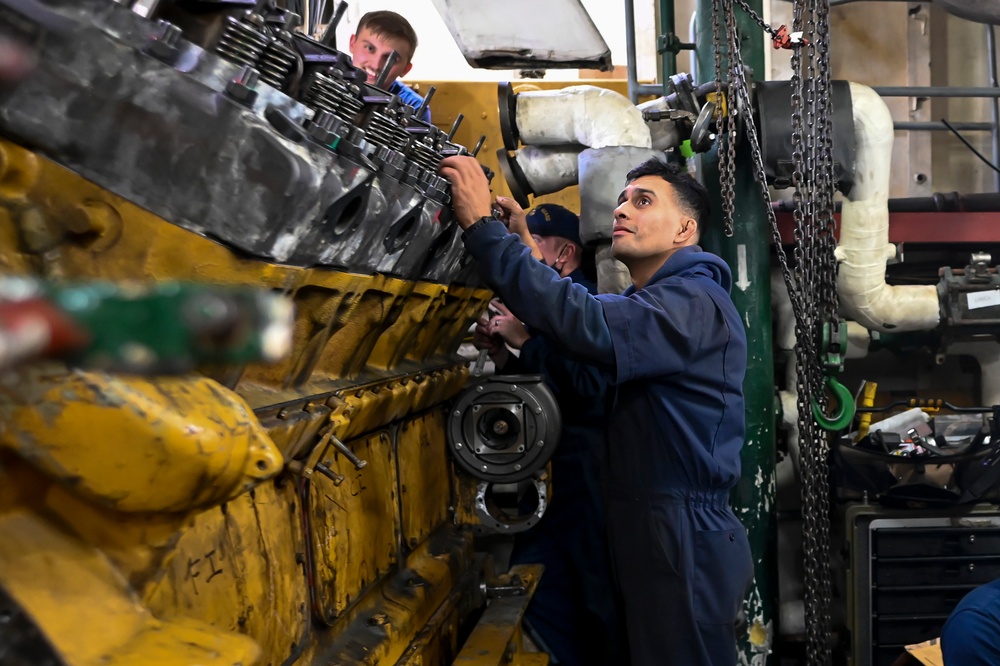 Coast Guard MK3s Build Engine on Cutter