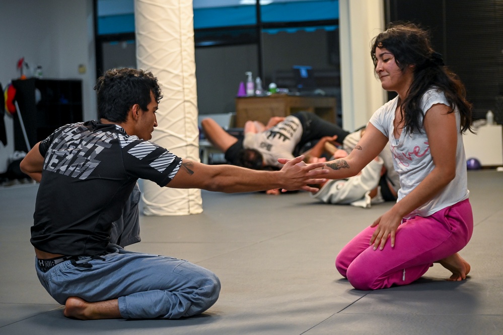Coast Guard Machinery Technician Finds Confidence in Jiu Jitsu