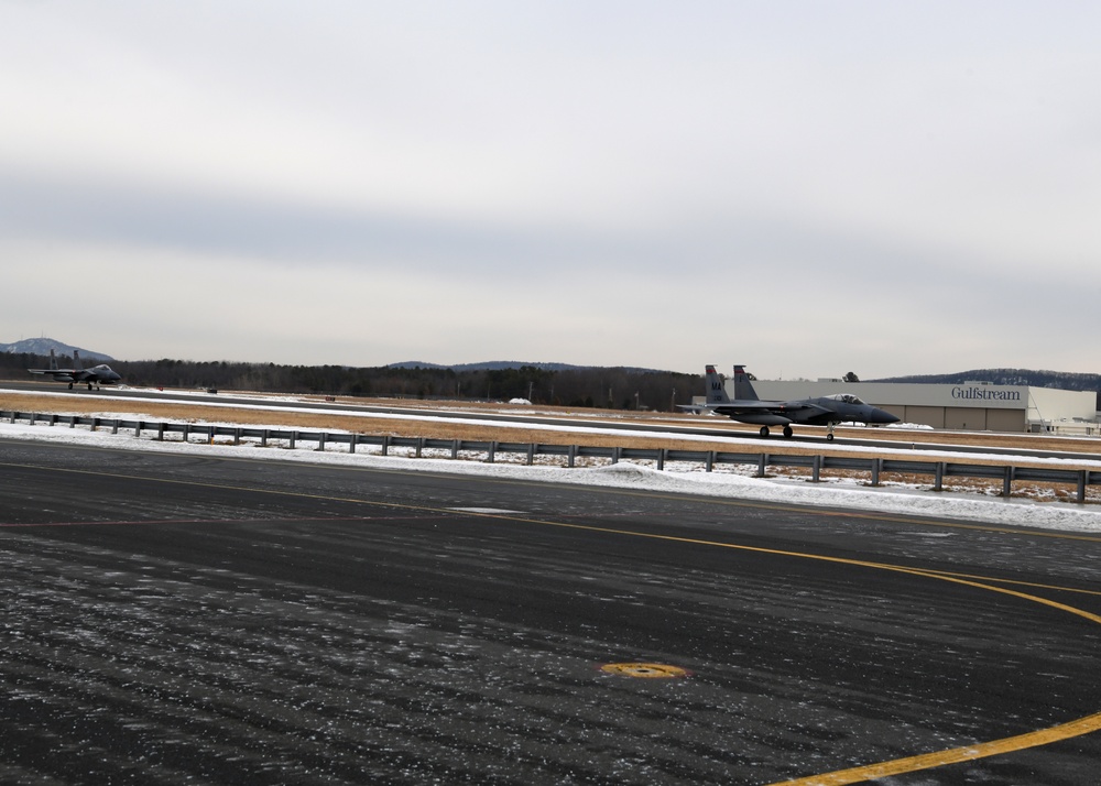 104th Fighter Wing hosts new Westfield Mayor