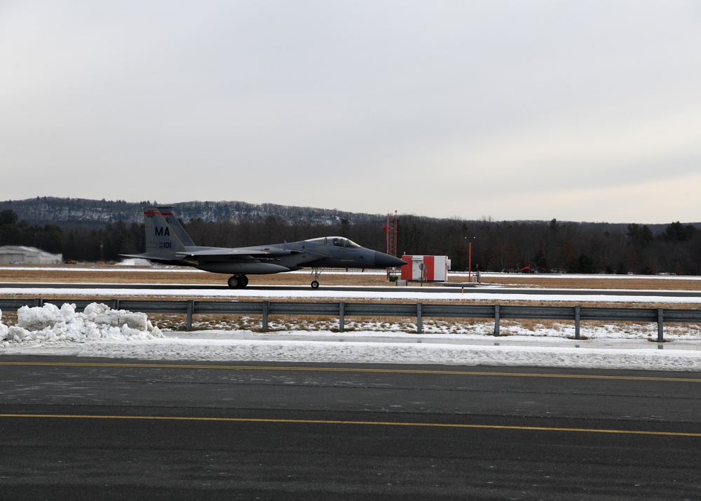 104th Fighter Wing hosts new Westfield Mayor