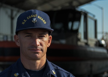 Members from U.S. Coast Guard Station Memphis