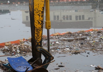 Naval Facilities Engineering Command Southwest Removes Trash and Debris From Chollas Creek On Board Naval Base San Diego
