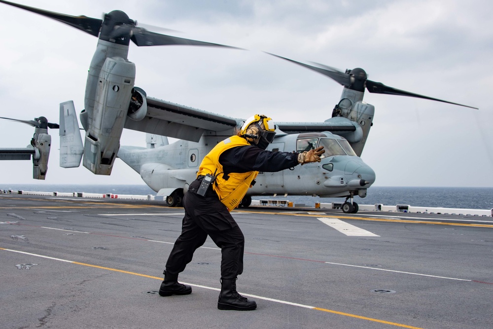 USS America (LHA 6) Conducts Flight Operations