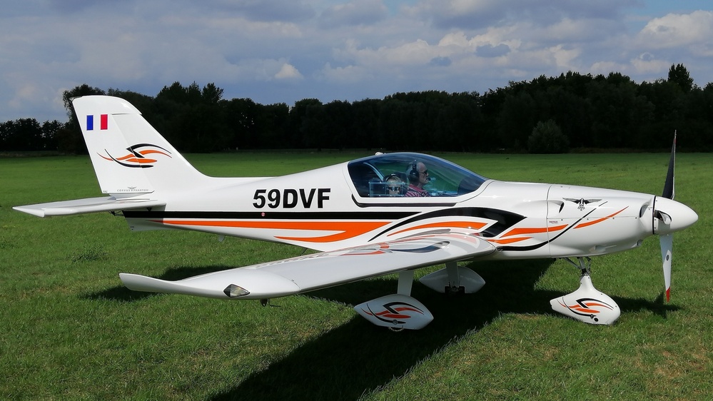 37 years fly by for LRC Benelux employee as he looks forward to retirement, more flight time