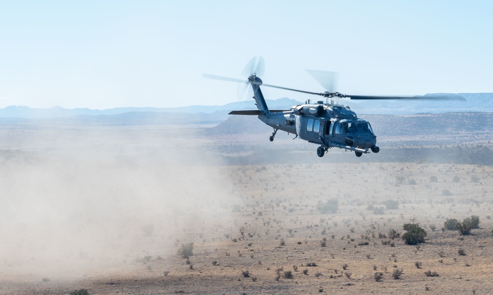 512th RQS Trains Aircrew