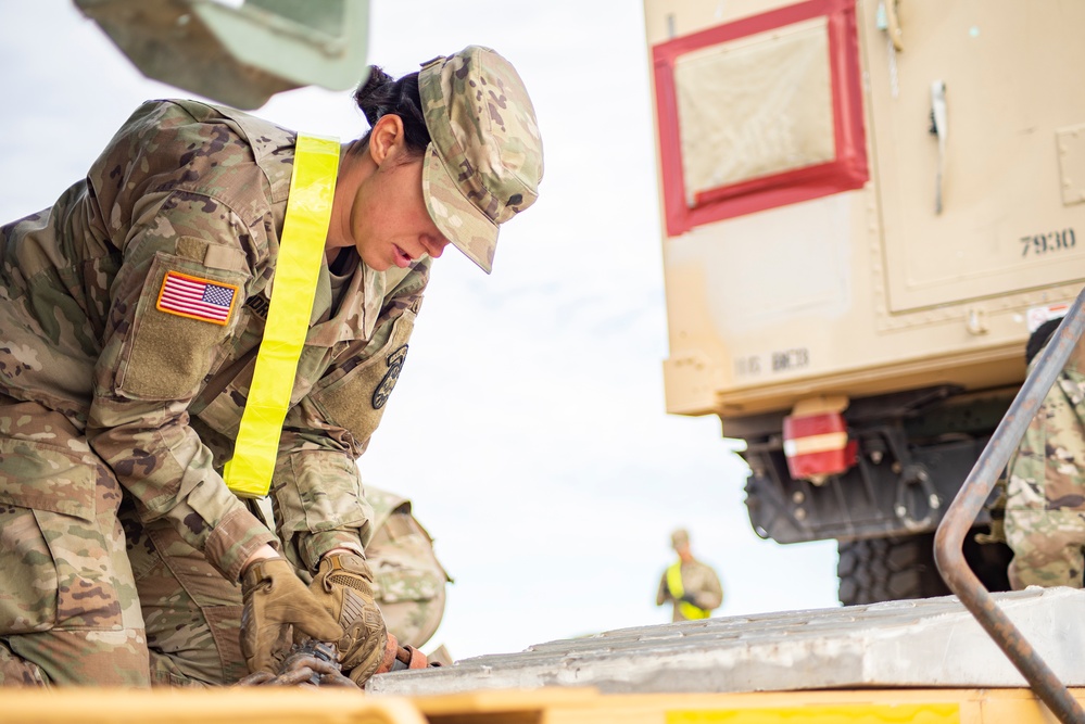 Idaho Army National Guard conducts railhead operations for upcoming deployment